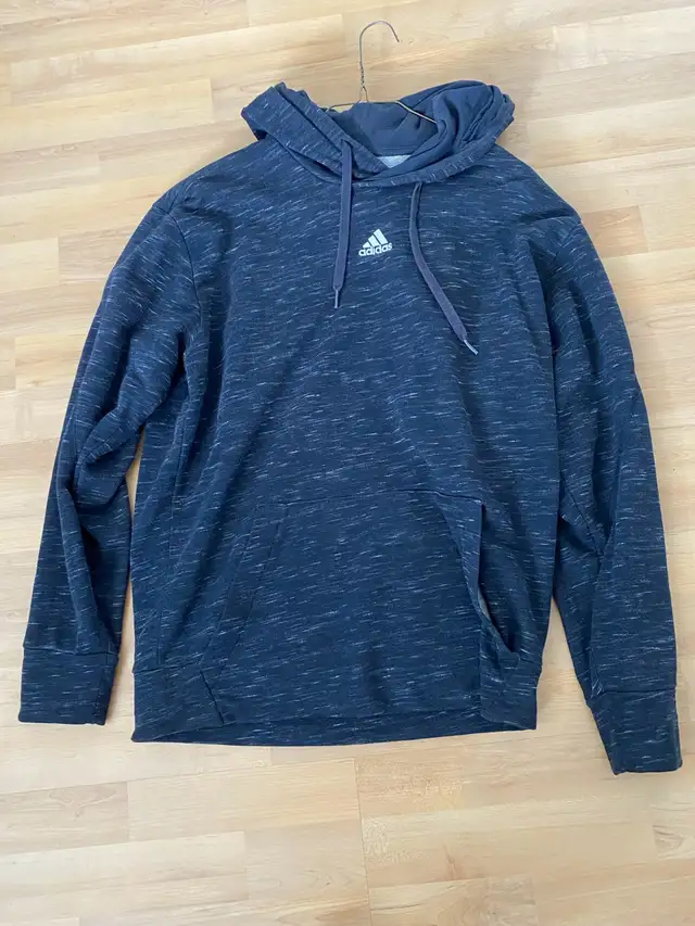 boys hoodies - size small  in Men's in Charlottetown - Image 2