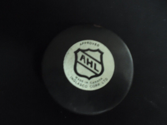 Moncton Alpines AHL Game Puck in Arts & Collectibles in Moncton - Image 2