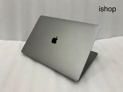 2018 15” MacBook Pro (A1990) i716GB512GB, View more