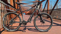 Jamis Durango 1 17" MTB commuter bike $300