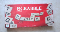 2013 Hasbro Scrabble Crossword Game