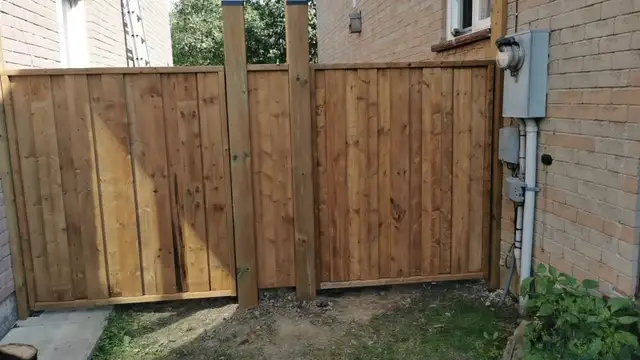 Fences and Decks in Fence, Deck, Railing & Siding in Markham / York Region - Image 11