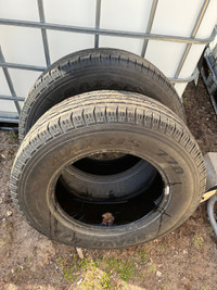2 good condition maxxis tires
