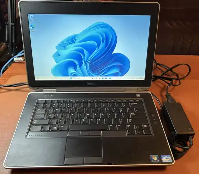 Laptop I5, 4Gb RAM, 300Gb HD - Windows 11 Pro + Bag, View more