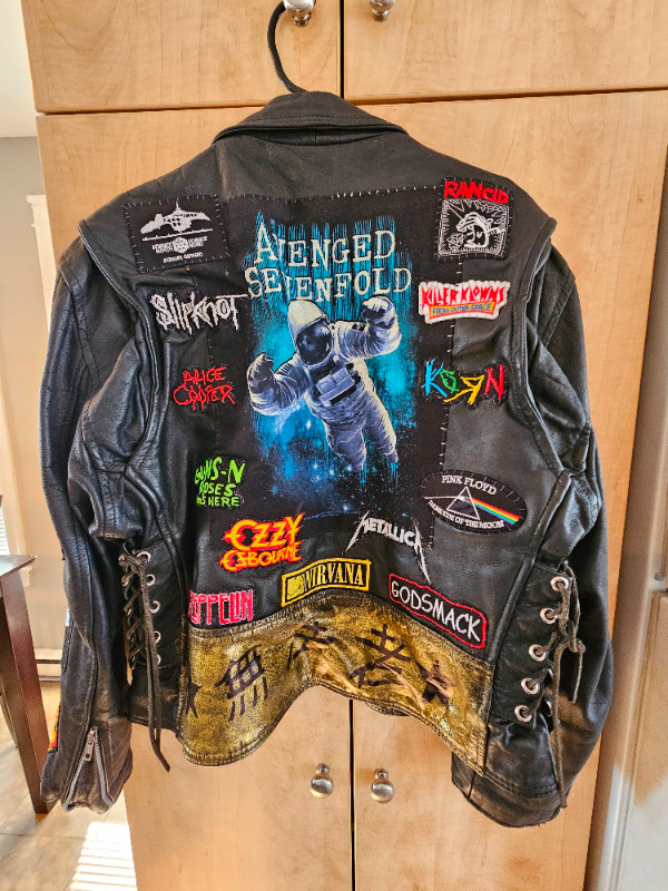 Custom Patchwork Flannels/Jackets/Leathers in Men's in Moncton - Image 2