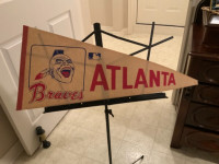 Atlanta Braves vintage felt banner/pennant RARE early 60’s