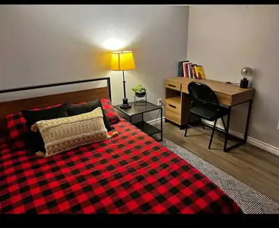 Downtown Brantford Rooms for Rent . All Inclusive Wifi Parking Laundry Furnished Room Serious inquir...