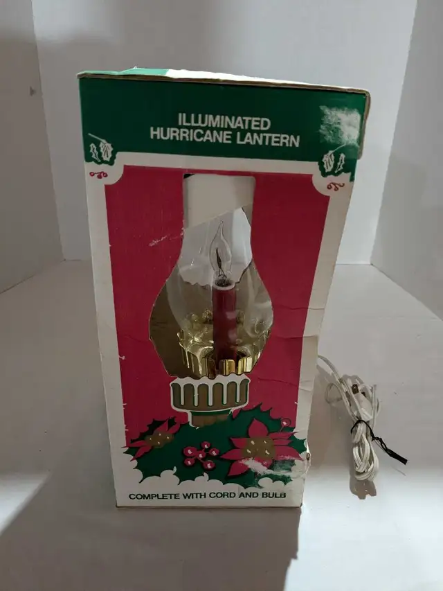 VTG Noma electric illuminated hurricane lantern  flicker flam in Holiday, Event & Seasonal in Charlottetown - Image 5