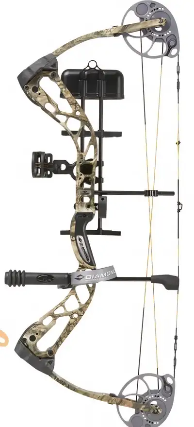 Diamond Edge SB-1 Compound Bow (65lb) plus accessories., View more