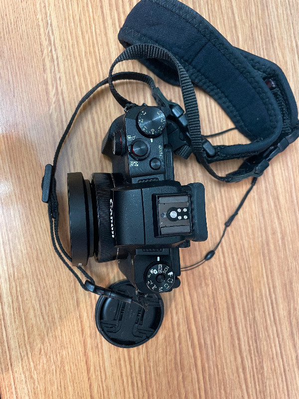 Appareil photo numérique compact Canon, PowerShot G1X Mark III dans Appareils photo et caméras  à Longueuil/Rive Sud - Image 3