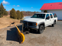 99 suburban  2500