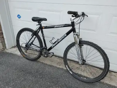 Rocky mountain elevation aluminum mountain bike (19.5" frame), View more