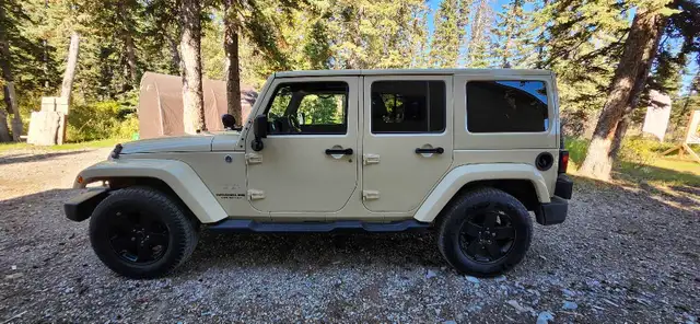 2011 Jeep Wrangler Sahara Unlimited Anniversary Edition