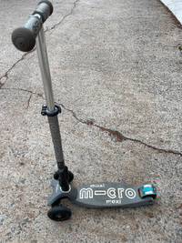Maxi Micro Scooter