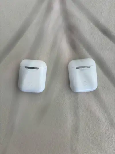 Apple Airpods - Airpods 2nd Gen, View more