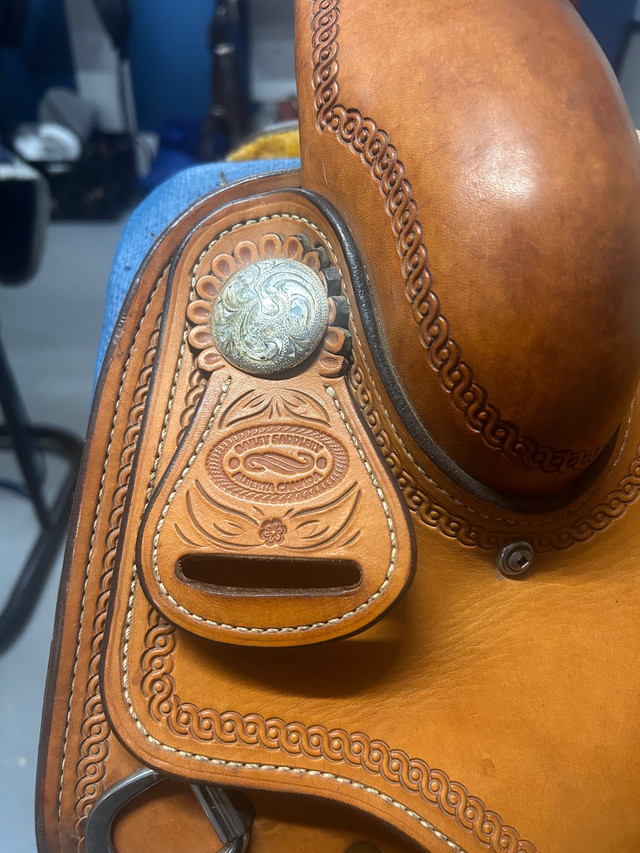 16” Todd Bailey Western Saddle in Equestrian & Livestock Accessories in Comox / Courtenay / Cumberland - Image 4