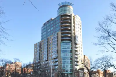 2BDRM&DEN LUXURY TRILLIUM HALIFAX DOWNTOWN