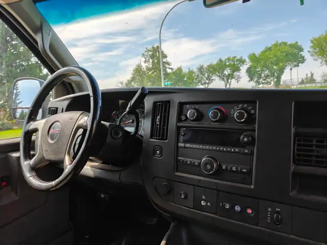 2019 GMC Savana 2500 Cargo Van581029123767685122