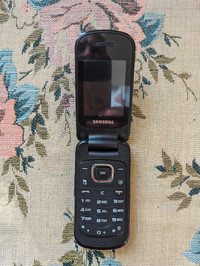 Samsung C414R Flip Cell Phone/$50.00