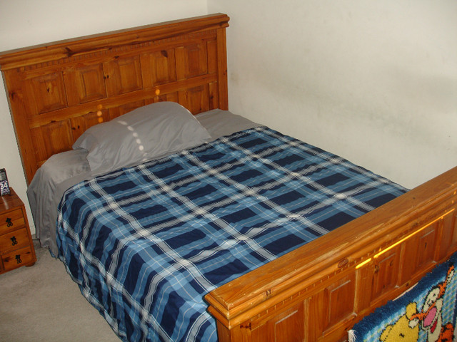 SOLID PINE WOOD FINISH DOUBLE SIZE BED WITH END TABLE & CABNET! in Beds & Mattresses in Mississauga / Peel Region