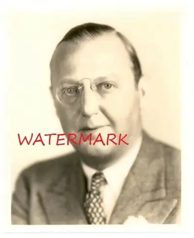 RARE ORIGINAL PHOTOGRAPH, CLASSIC MOVIE PRODUCER PIONEER, 1931, View more