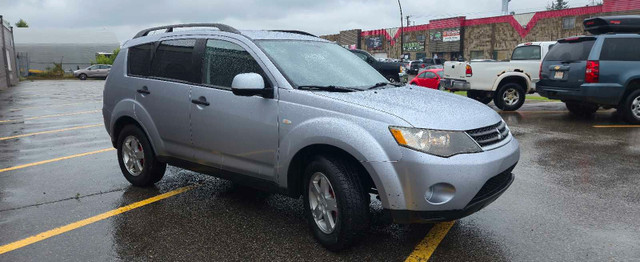 Mitsubishi outlander in Cars & Trucks in Calgary - Image 3
