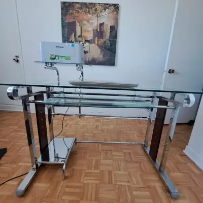 Bureau de travail en verre, View more