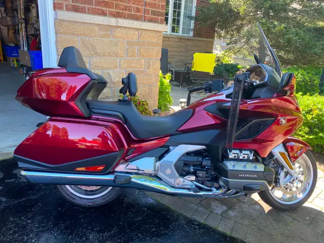 ULTIMATE TOURING MOTORCYCLE & TRAILER in Touring in Kawartha Lakes - Image 4