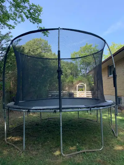 Trampoline great shape, well taken care of (always stores in winter) Side padding could use refreshi...