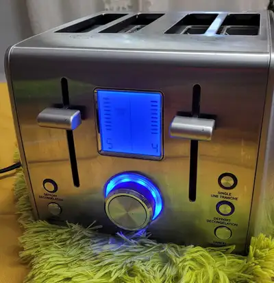 Grille-pain Cuisinart numérique 4 tranches en acier inoxydable, View more