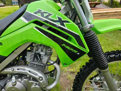 Basically a new bike . Purchased last fall ,son out grew it now. He wants a bigger bike. Maybe 10 hr...