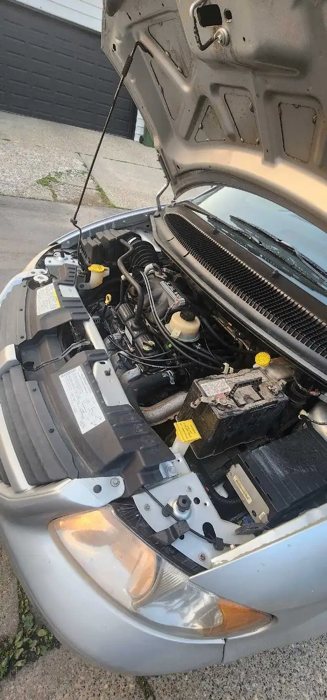 Dodge grand caravan 2006549321765164820487