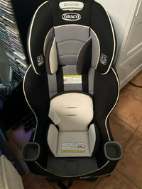 Graco baby/child car seat 