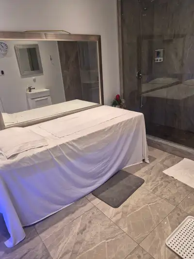 ✨ PROFESSIONAL MASSAGE ROOM FOR RENT – MISSISSAUGA ✨, View more