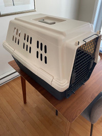 Cage transportable pour petit ou moyen chien