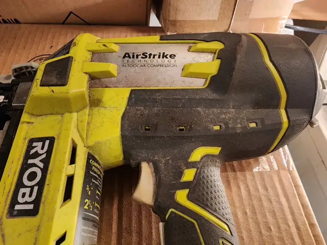RYOBI 18V ONE+ AirStrike 16-Gauge Cordless Straight Nailer in Power Tools in Windsor Region - Image 6
