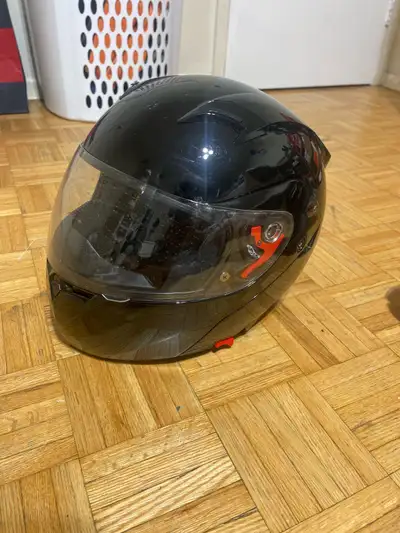 Helmet with air vents and DOT certified