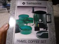 Samsonite Travel Coffee Set have coffee on Road or at Office