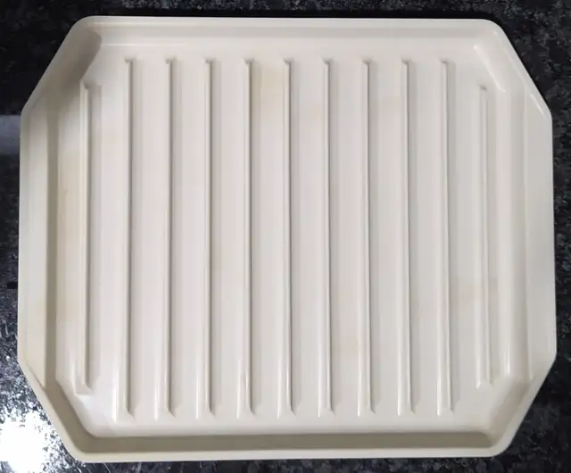 Anchor Hocking Compact Bacon Rack