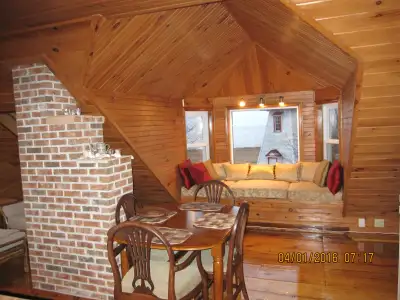 Unique Bright Ocean Front View 1 bedroom suite, Furnished 850 sq.ft. Suite, Available Feb.1st. $1262...