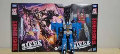 Transformers Siege lot, View more