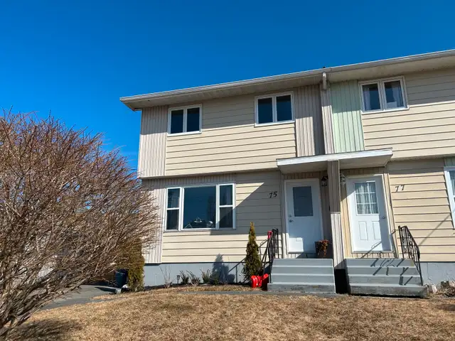 3-Bedroom 1 Bath Upper Unit in Long Term Rentals in Dartmouth - Image 10