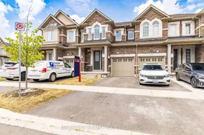Freehold Townhome in Northwest Brampton! Discover this beautifully maintained 2-storey freehold town...
