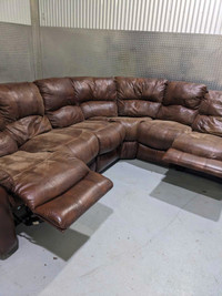 Big comfy leather sectional ! I can deliver 