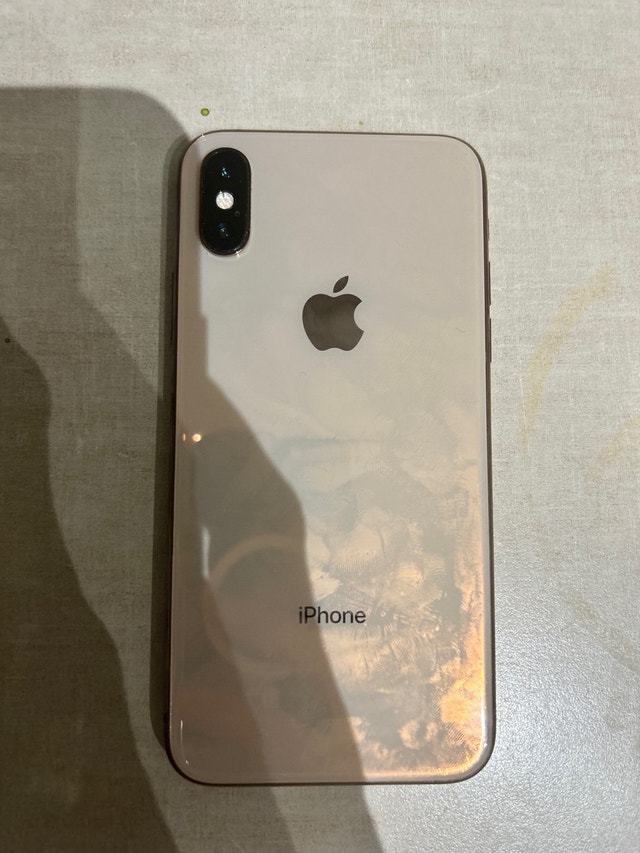iPhone XS 64gb unlocked Cell Phones Calgary Kijiji