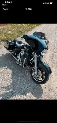 $13900 Harley Davidson Street Glide  