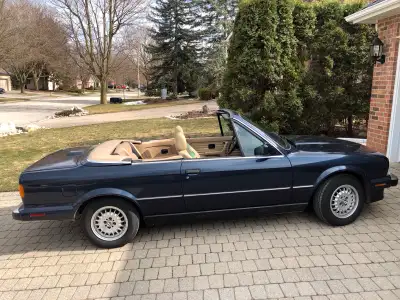 This E30 manual transmission BMW is in great condition. Certification and Carfax with no liens. Owne...