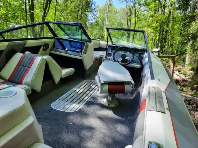 Chapparal 17.8 XL bowrider motor boat, View more
