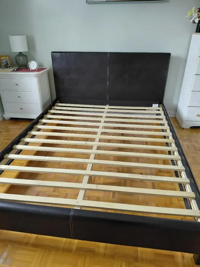 Lit avec matelas in Beds & Mattresses in Longueuil / South Shore - Image 2