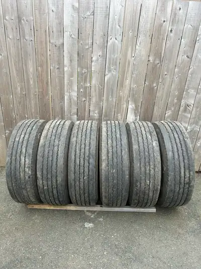 6 RV tires 245/70R19.5